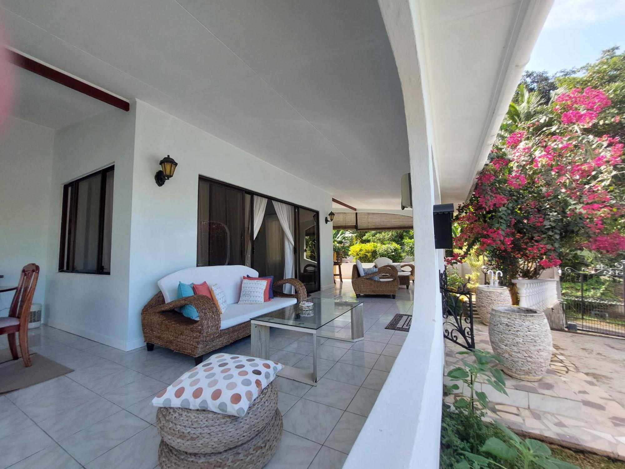Reef Hills Residence Au Cap 外观 照片