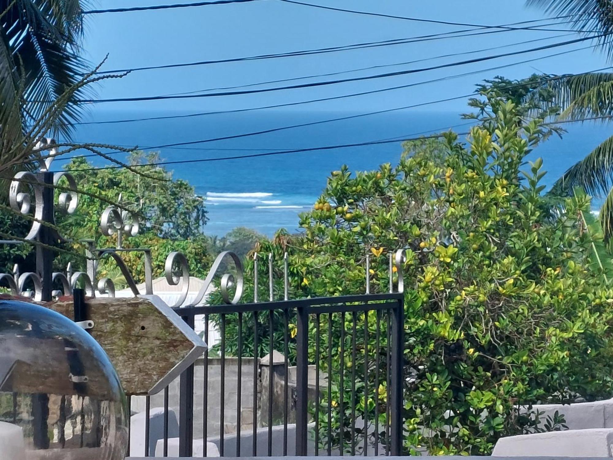 Reef Hills Residence Au Cap 外观 照片